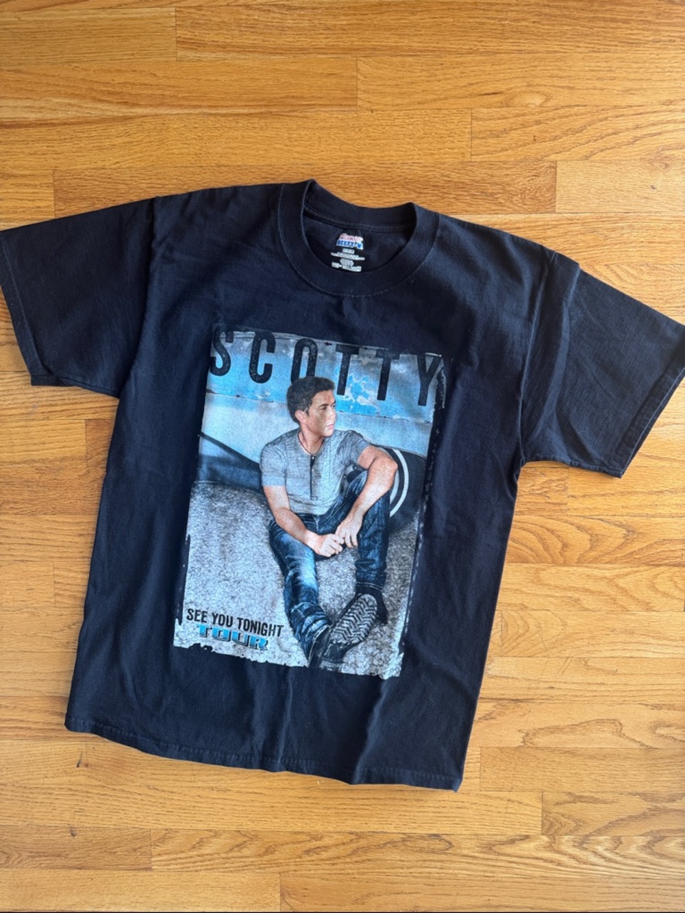 Scotty McCreery See You Tonight Tour Graphic Tee with dates on back M